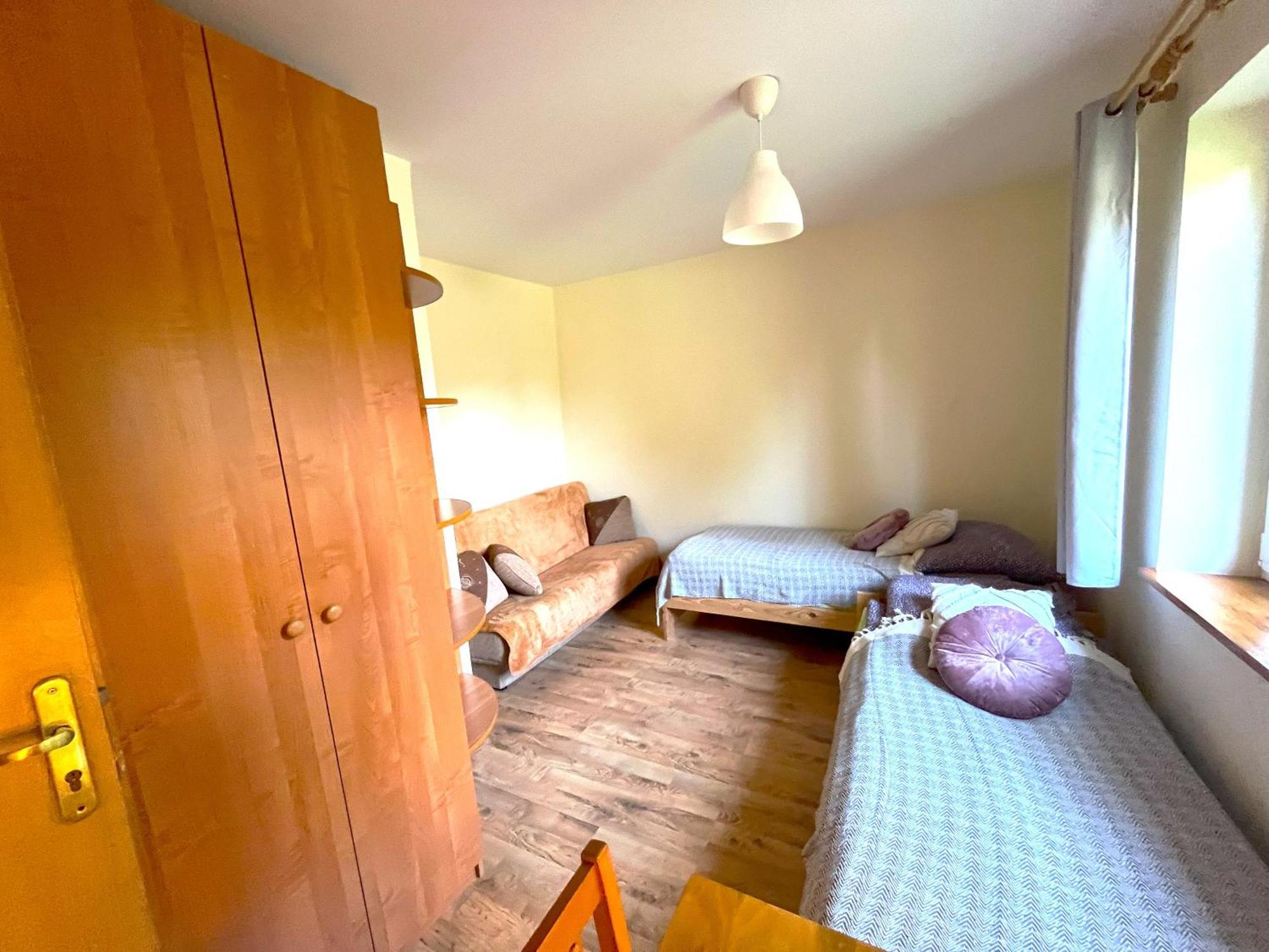 Happy Bison - A 5 Bedroom House With A Garden Białowieża Exterior foto